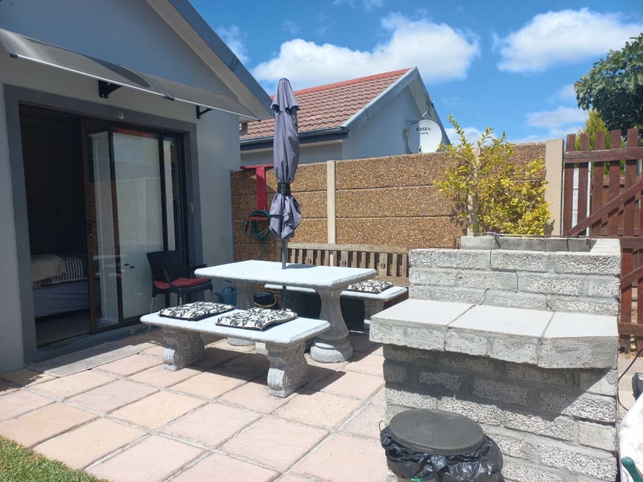 2 Bedroom Property for Sale in Brackenfell South Western Cape